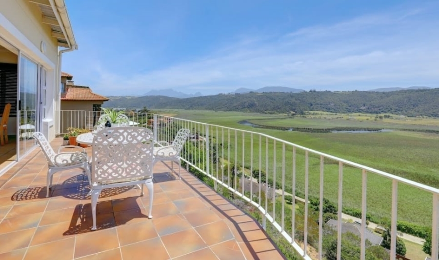 4 Bedroom Property for Sale in Wilderness Central Western Cape